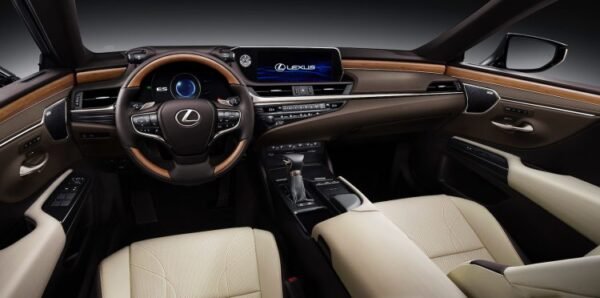 Lexus HYBRID - Image 4