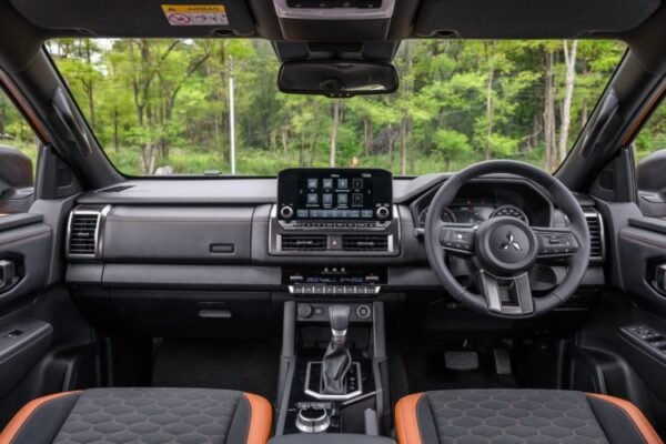 MITSUBISHI ASX - Image 2